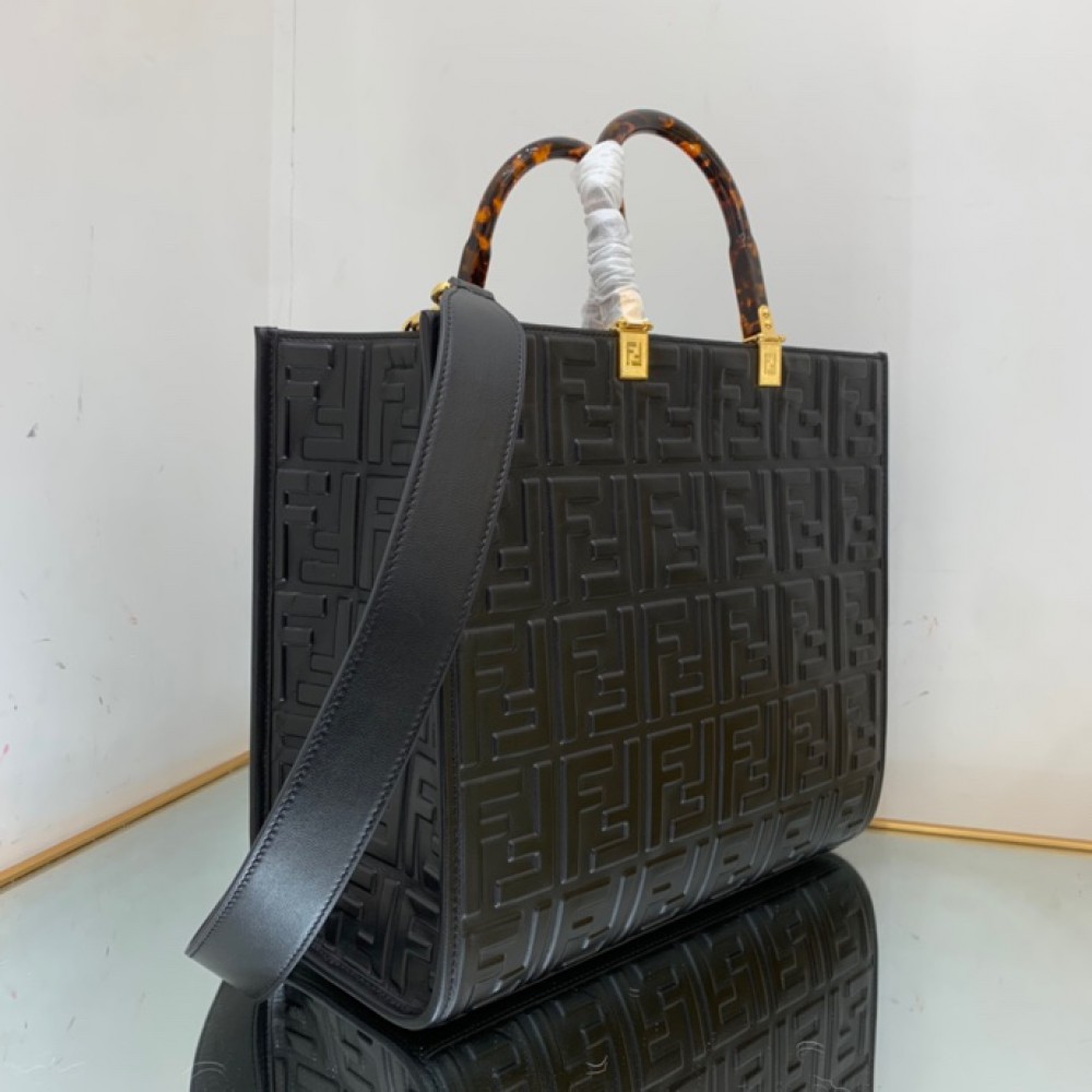 Fendi tote 35cm leather Bags