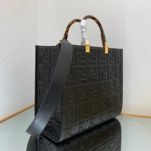 Fendi tote 35cm leather Bags