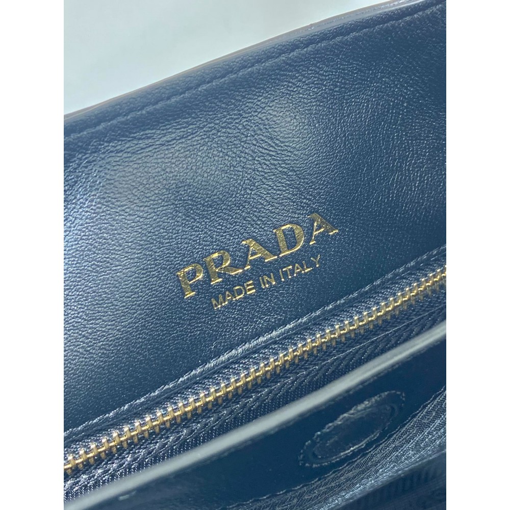 Prada Nappa Tote Bag Stitching Black 25x21.5x14cm Bags