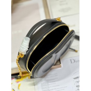 Dior montaigne 18*6*11cm Bags