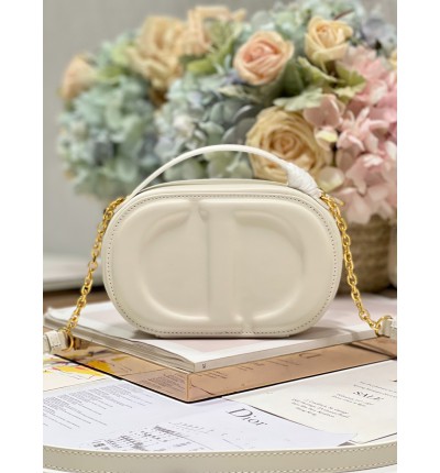 Dior montaigne 18*6*11cm white