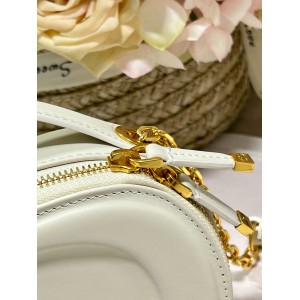 Dior montaigne 18*6*11cm white Bags