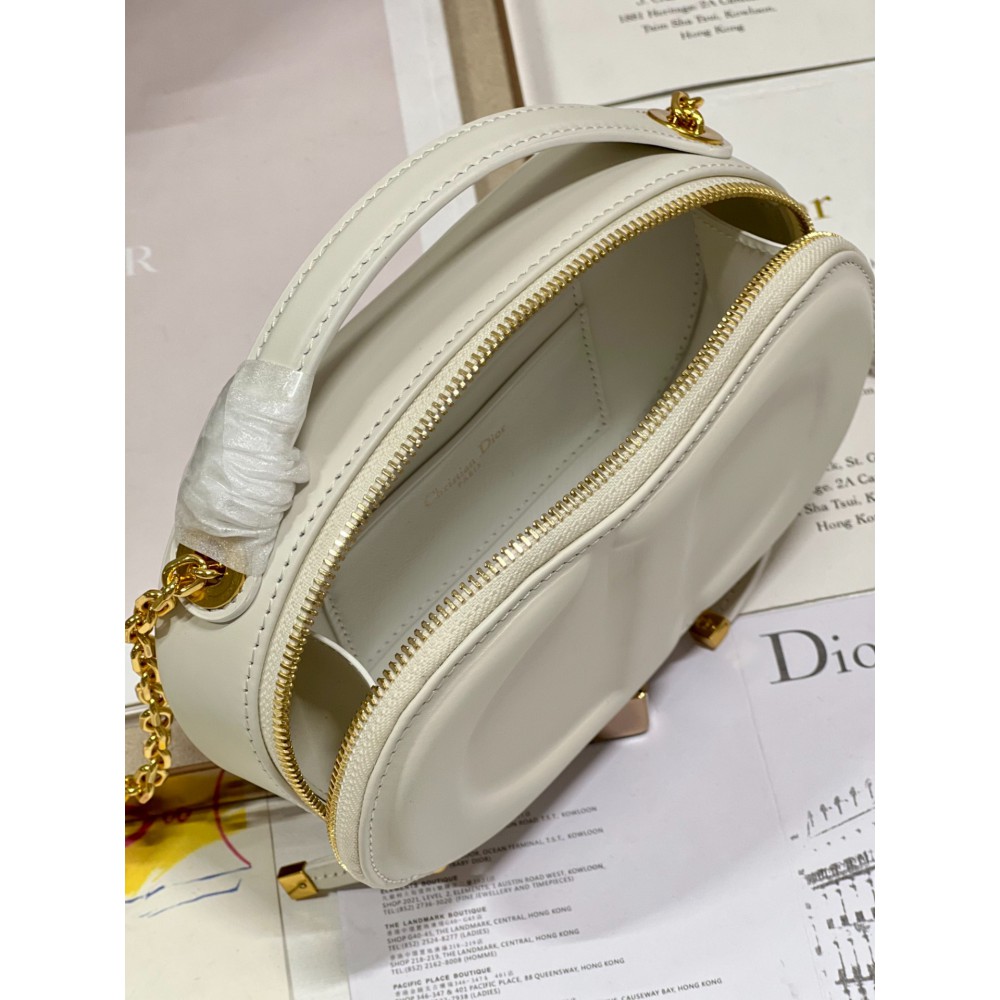 Dior montaigne 18*6*11cm white Bags