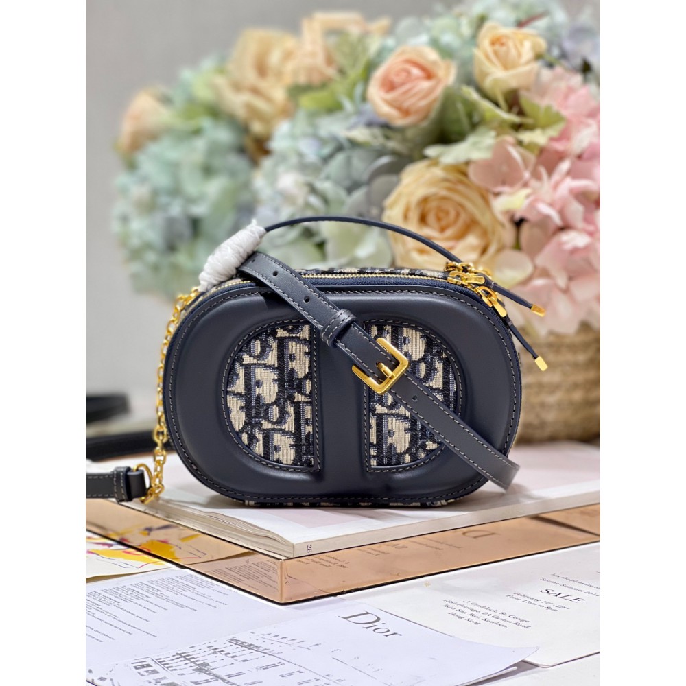 Dior montaigne 18*6*11cm oblique Bags