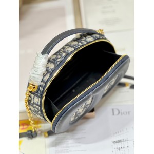 Dior montaigne 18*6*11cm oblique Bags