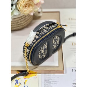 Dior montaigne 18*6*11cm oblique Bags