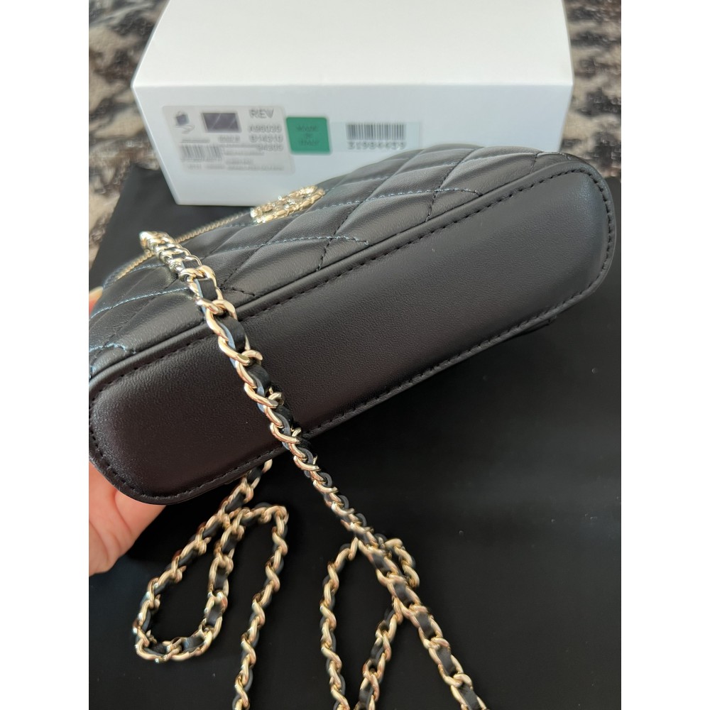 Chanel lampskin 17cm 