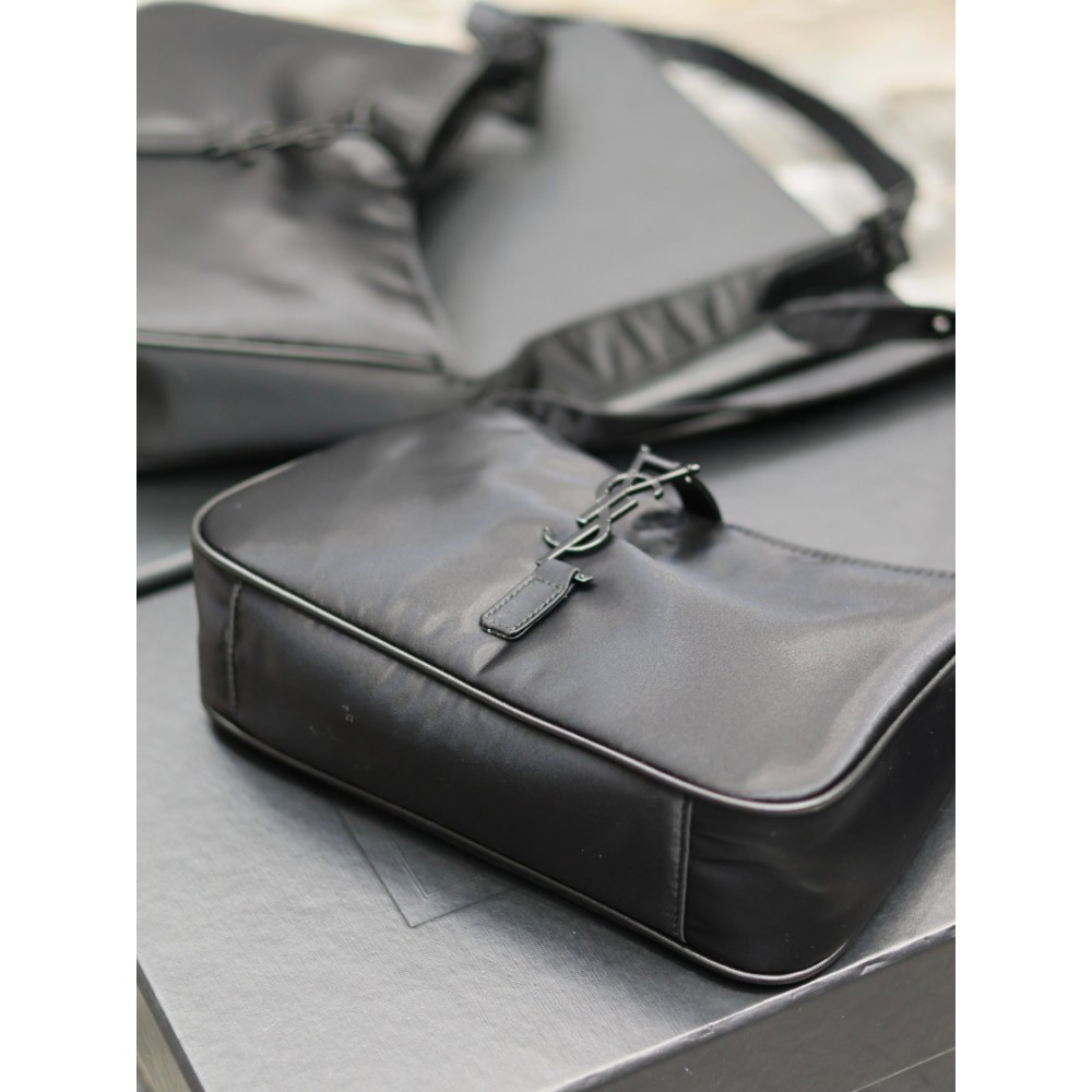 LE 5 À 7 CROSSBODY BAG NYLON 25 X 15 X 6 CM 