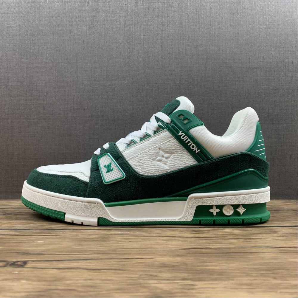 Lv sneakers 38-46 Shoes