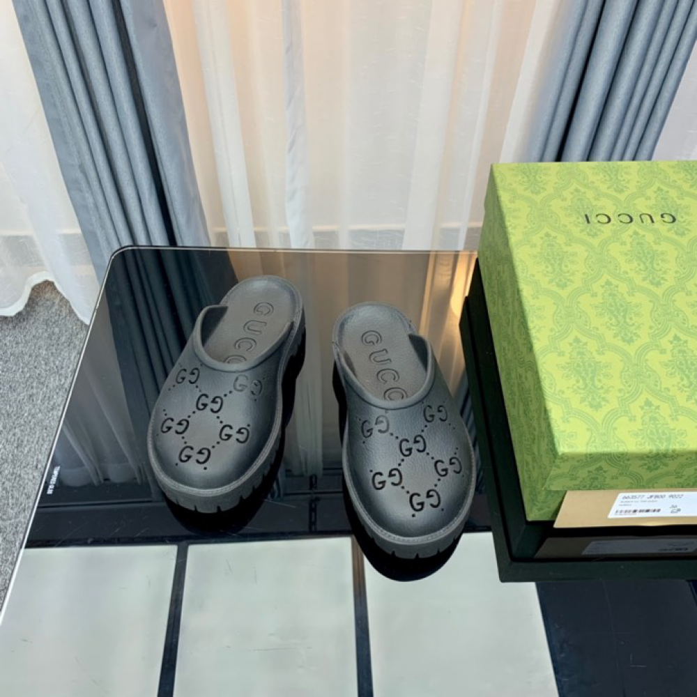 Gucci rubber clogs low heel Shoes