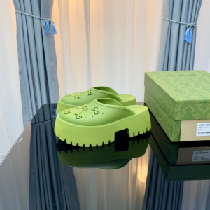 Gucci rubber clogs high heel green Shoes