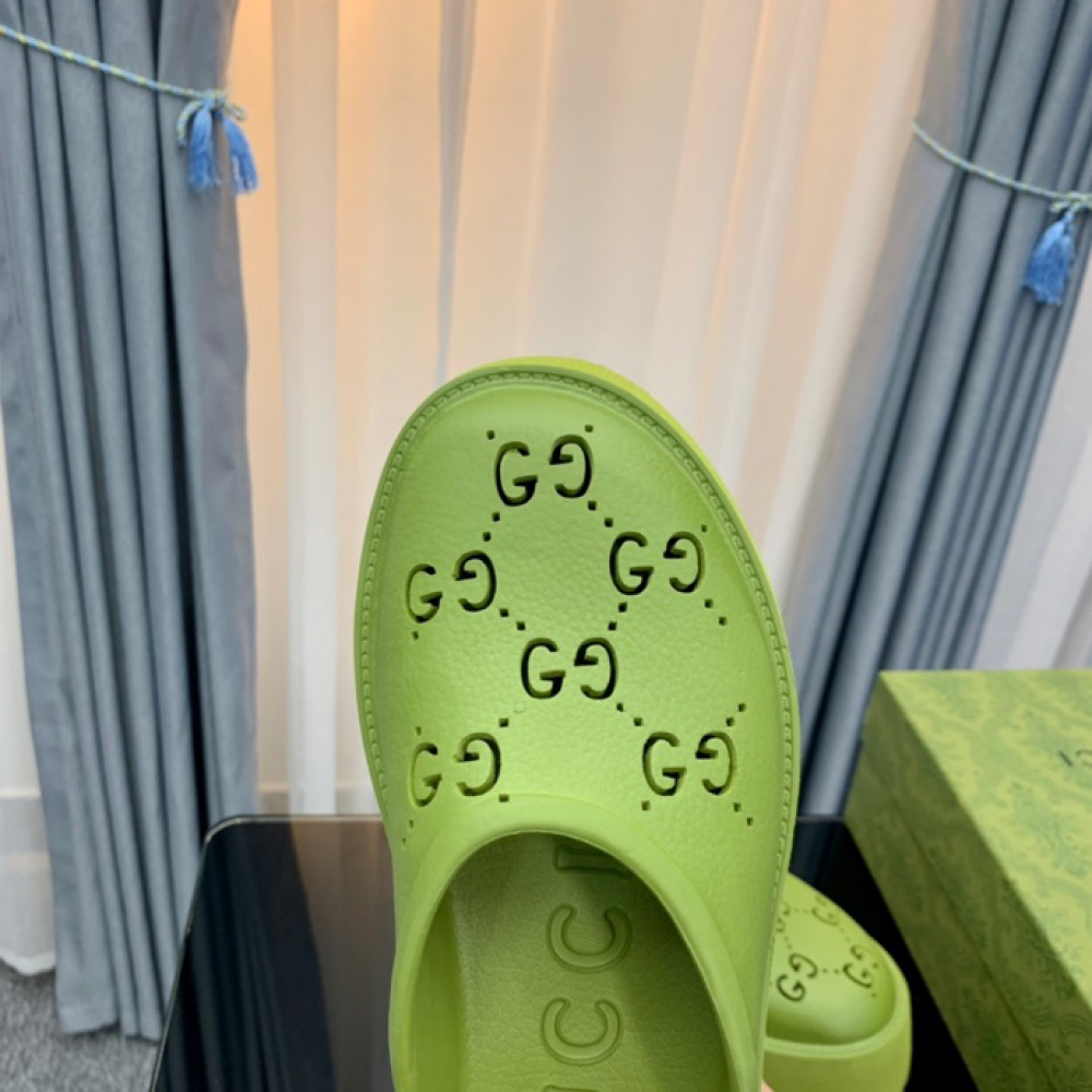 Gucci rubber clogs high heel green Shoes