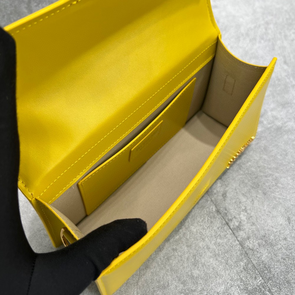 Jacquemus bambino 24x13x7cm yellow Bags