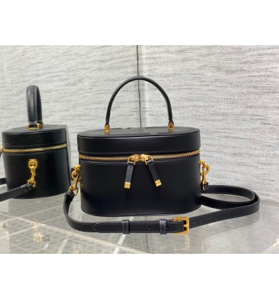 Dior signature vanity 24x14x18cm