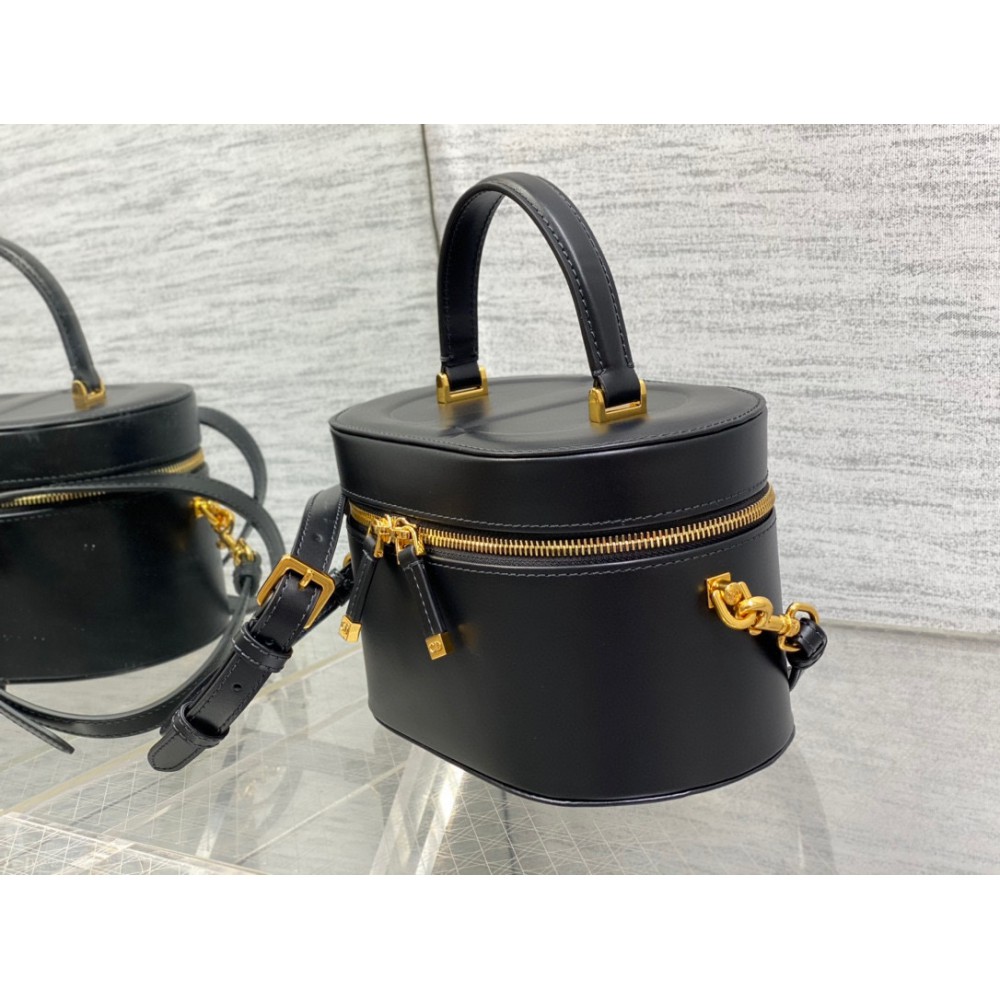 Dior signature vanity 24x14x18cm Bags