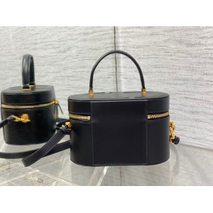 Dior signature vanity 24x14x18cm Bags