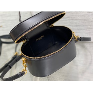 Dior signature vanity 24x14x18cm Bags