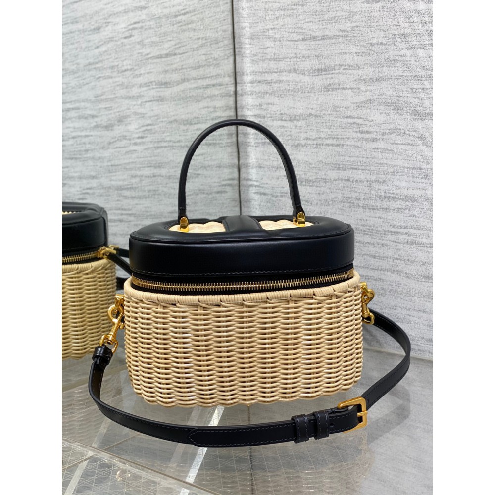 Dior signature vanity 24x14x18cm Bags