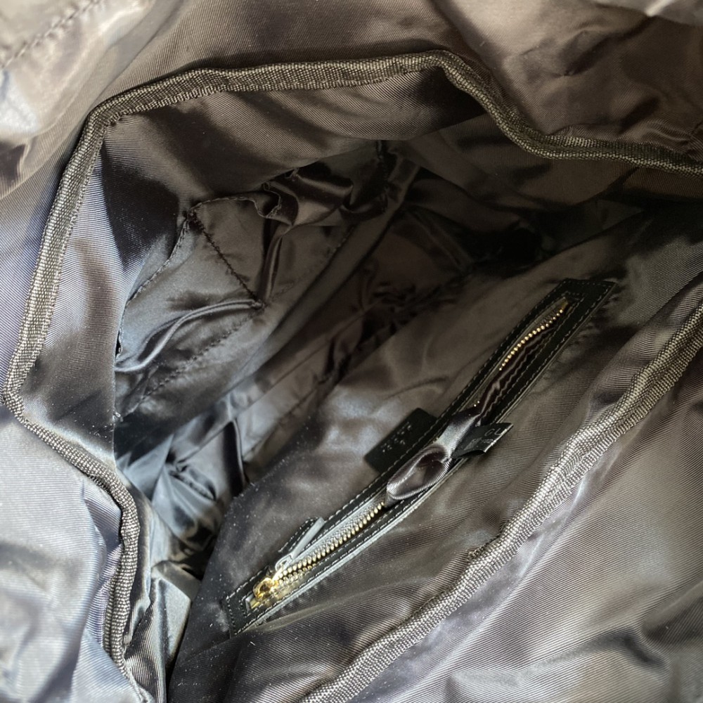 Gucci backpack 26x35x12cm Bags