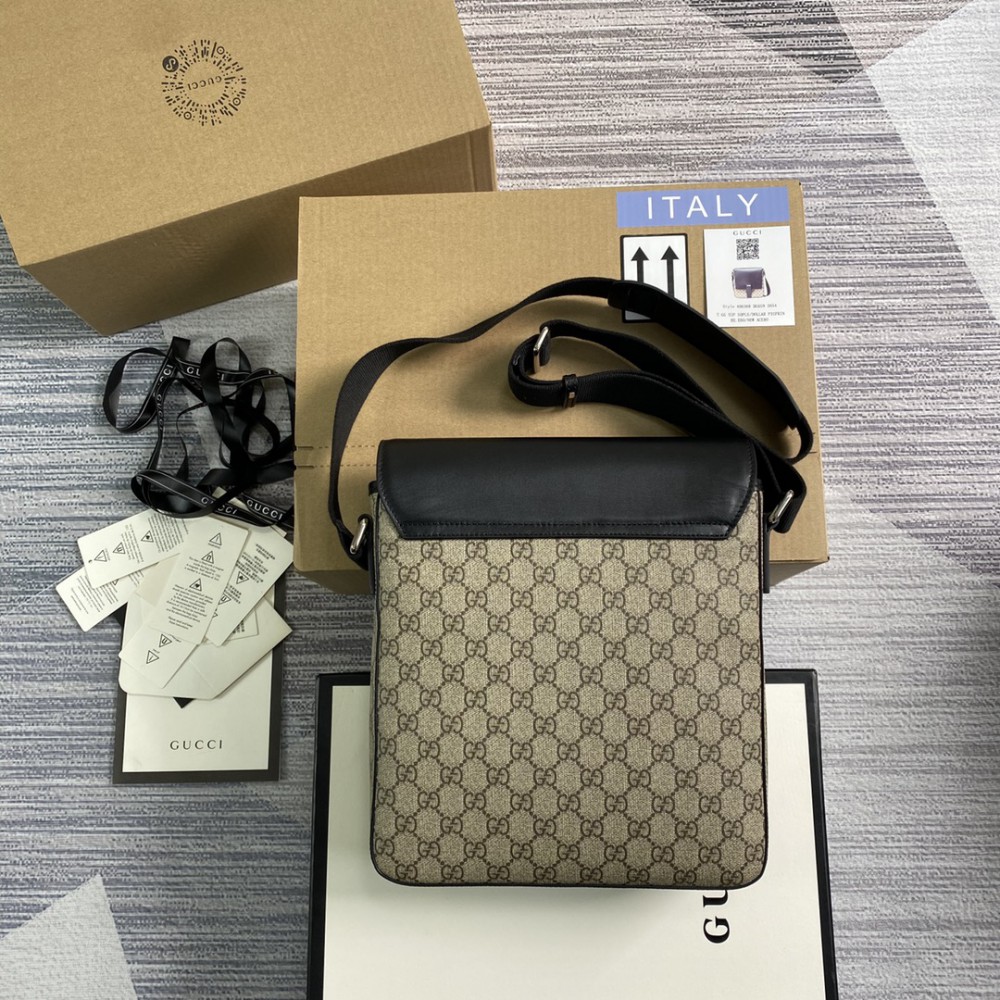 Gucci messenger bag 25.5x26x6cm Bags