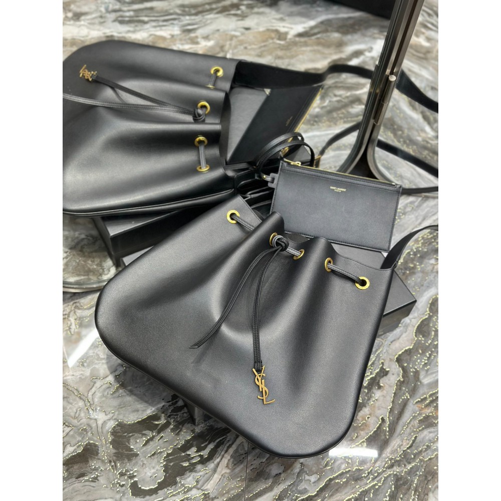 Ysl PARIS VII LARGE FLAT HOBO BAG IN SMOOTH LEATHER 44 X 33 X 2 CM Bags