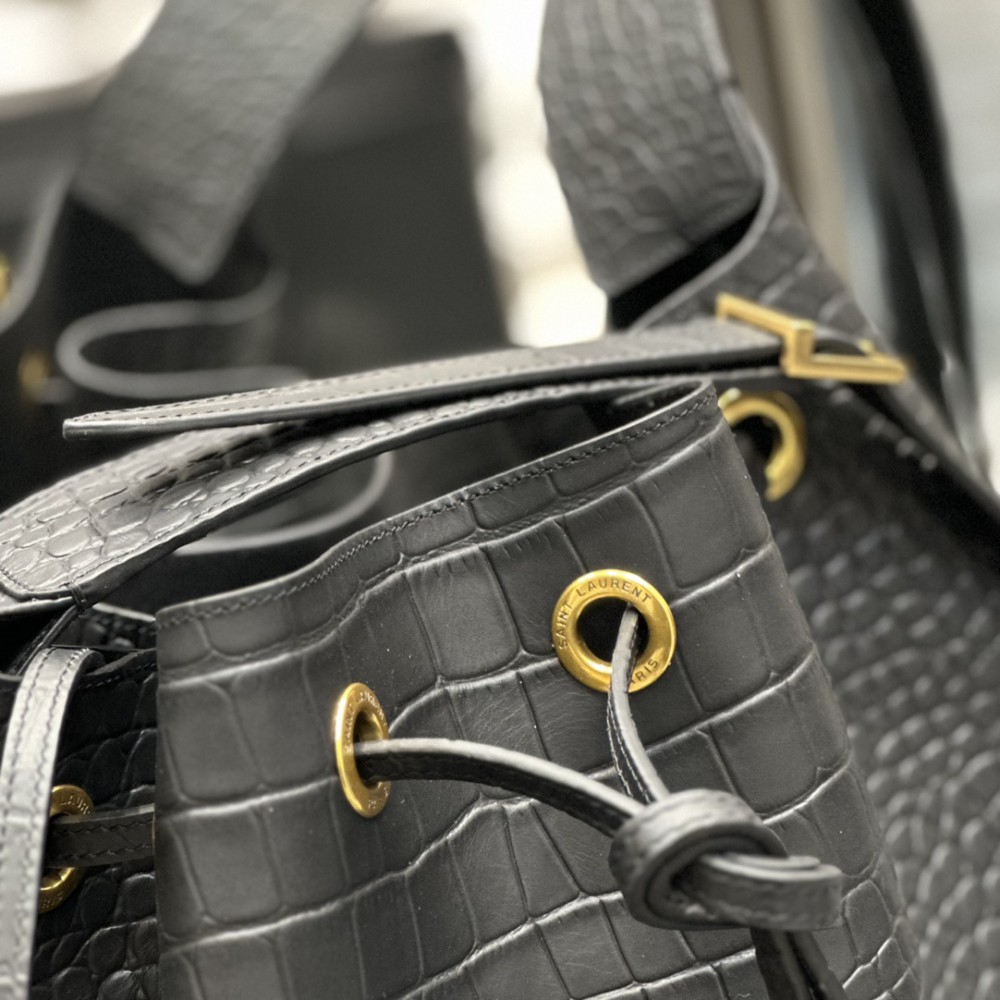 Ysl PARIS VII LARGE FLAT HOBO BAG IN CROCO LEATHER 44 X 33 X 2 CM Bags