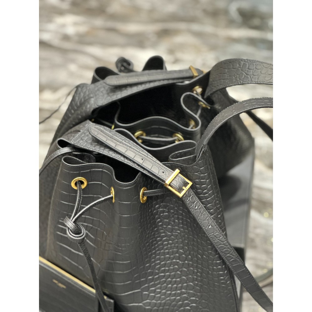 Ysl PARIS VII LARGE FLAT HOBO BAG IN CROCO LEATHER 44 X 33 X 2 CM Bags