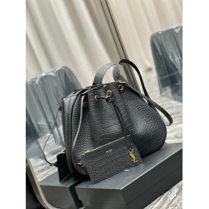 Ysl PARIS VII LARGE FLAT HOBO BAG IN CROCO LEATHER 44 X 33 X 2 CM Bags