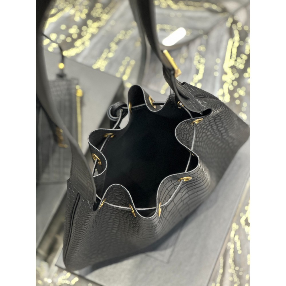 Ysl PARIS VII LARGE FLAT HOBO BAG IN CROCO LEATHER 44 X 33 X 2 CM Bags