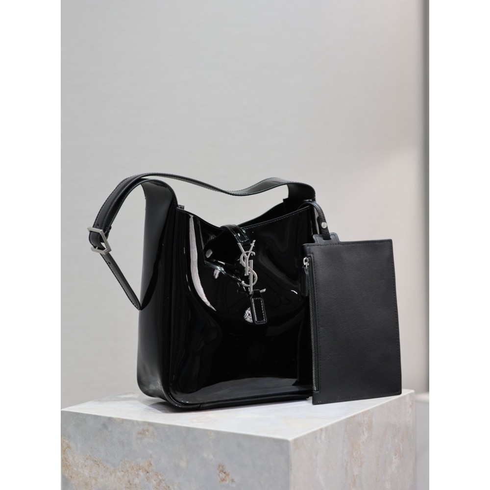 Ysl le 5a7 23×22×8.5cm black in pattent leather Bags