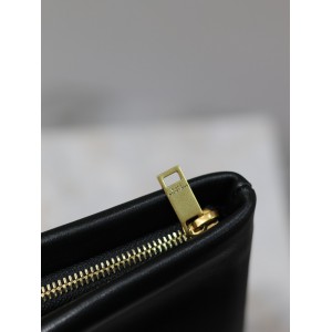 Ysl CALYPSO SMALL POUCH IN LAMBSKIN 23x16cm 