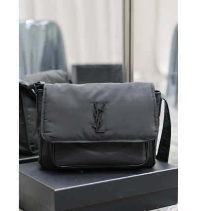 Ysl NIKI MESSENGER IN ECONYL 32.5 X 23 X 10 CM