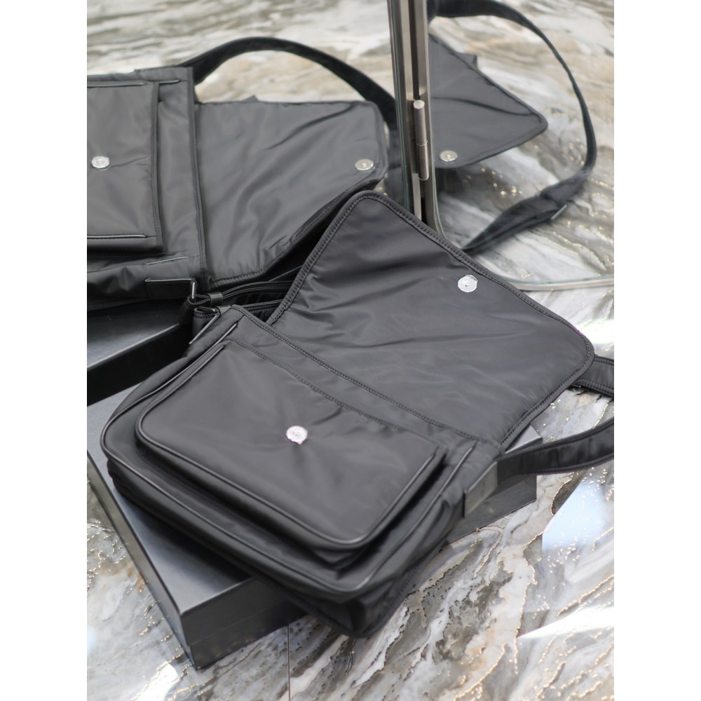 Ysl NIKI MESSENGER IN ECONYL 32.5 X 23 X 10 CM Bags