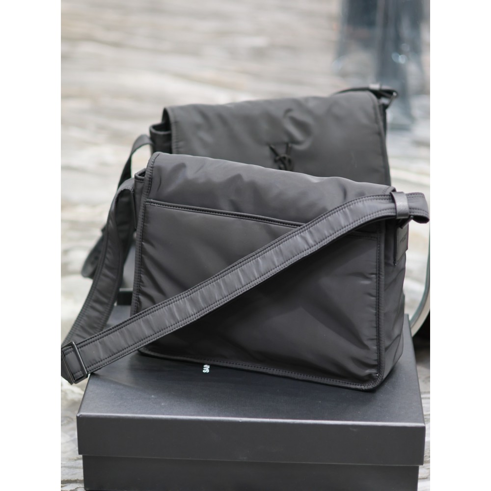 Ysl NIKI MESSENGER IN ECONYL 32.5 X 23 X 10 CM Bags