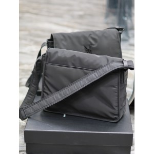 Ysl NIKI MESSENGER IN ECONYL 32.5 X 23 X 10 CM Bags
