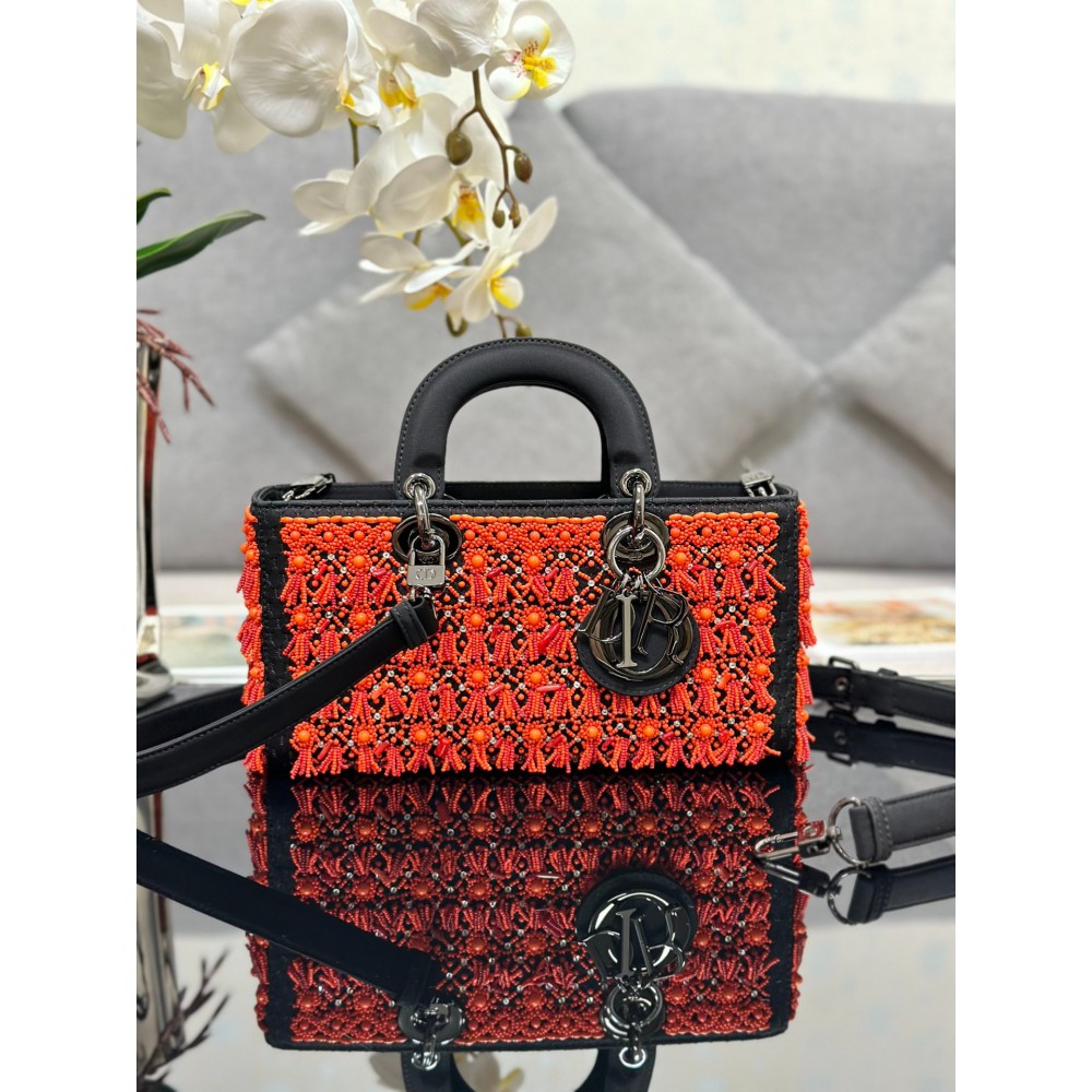 Christian Dior M0540 Lady D-Joy bag 2024 Bags