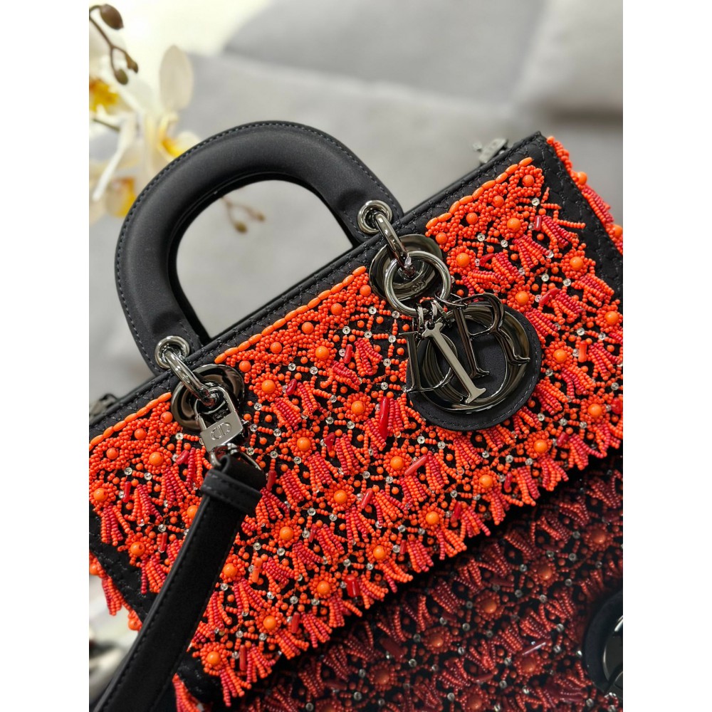 Christian Dior M0540 Lady D-Joy bag 2024 Bags