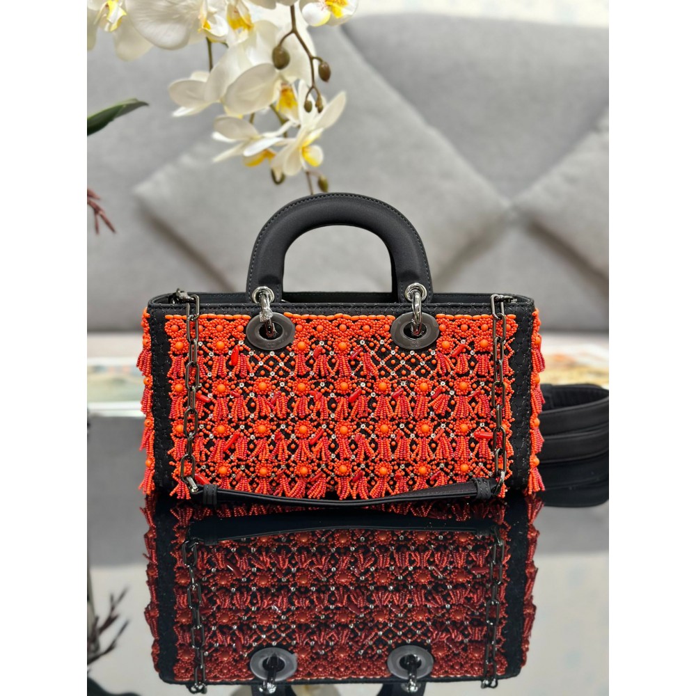 Christian Dior M0540 Lady D-Joy bag 2024 Bags