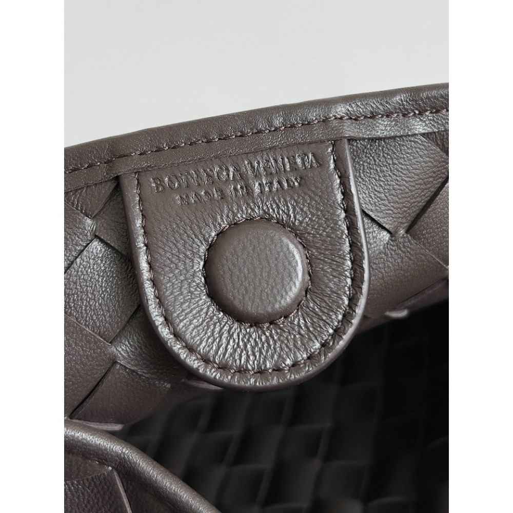 Bottega veneta sardine chain classic 33x20cm Bags