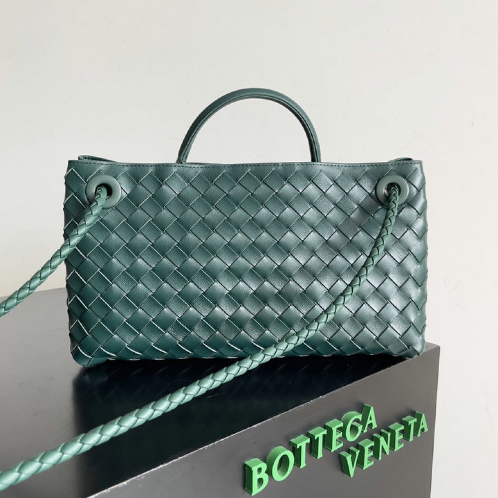 Bottega veneta andiamo Small East/West 29x18x10cm Bags