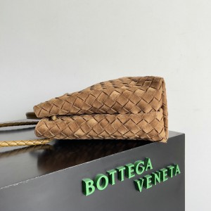 Bottega veneta andiamo medium Andiamo 32x25cm Acorn suede Bags