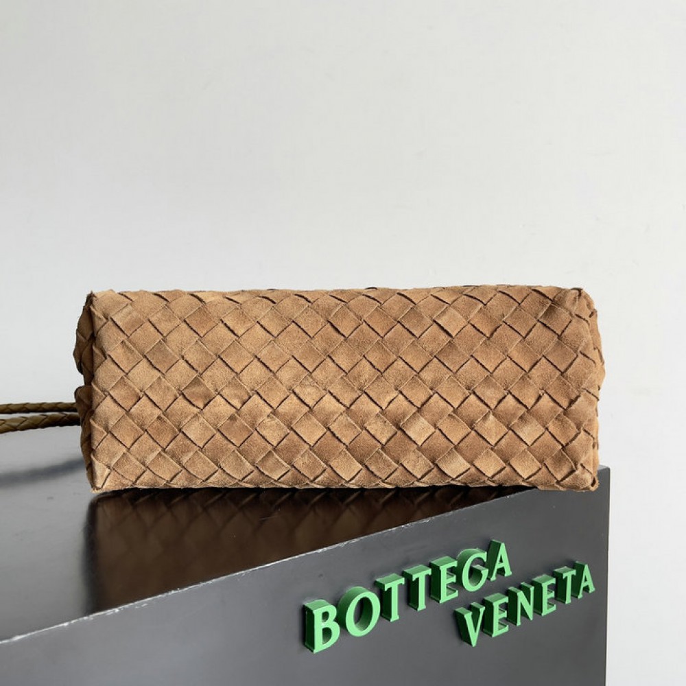 Bottega veneta andiamo medium Andiamo 32x25cm Acorn suede Bags