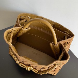 Bottega veneta andiamo small Andiamo 25x20cm Acorn suede Bags