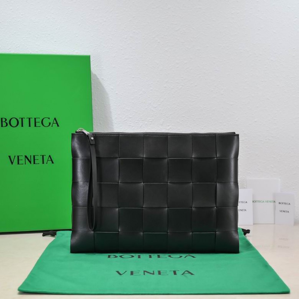 Bottega veneta Large Cassette Pouch 35x25x1cm black Bags