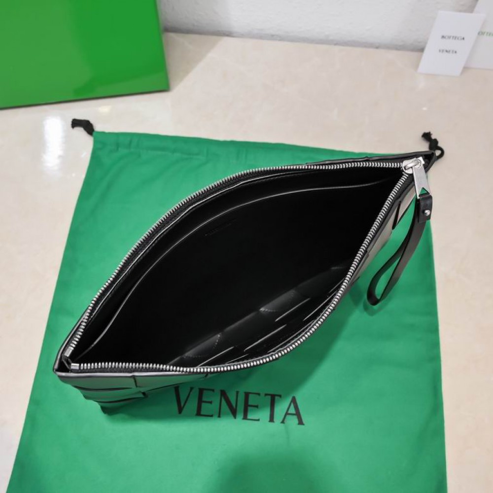 Bottega veneta Large Cassette Pouch 35x25x1cm black Bags