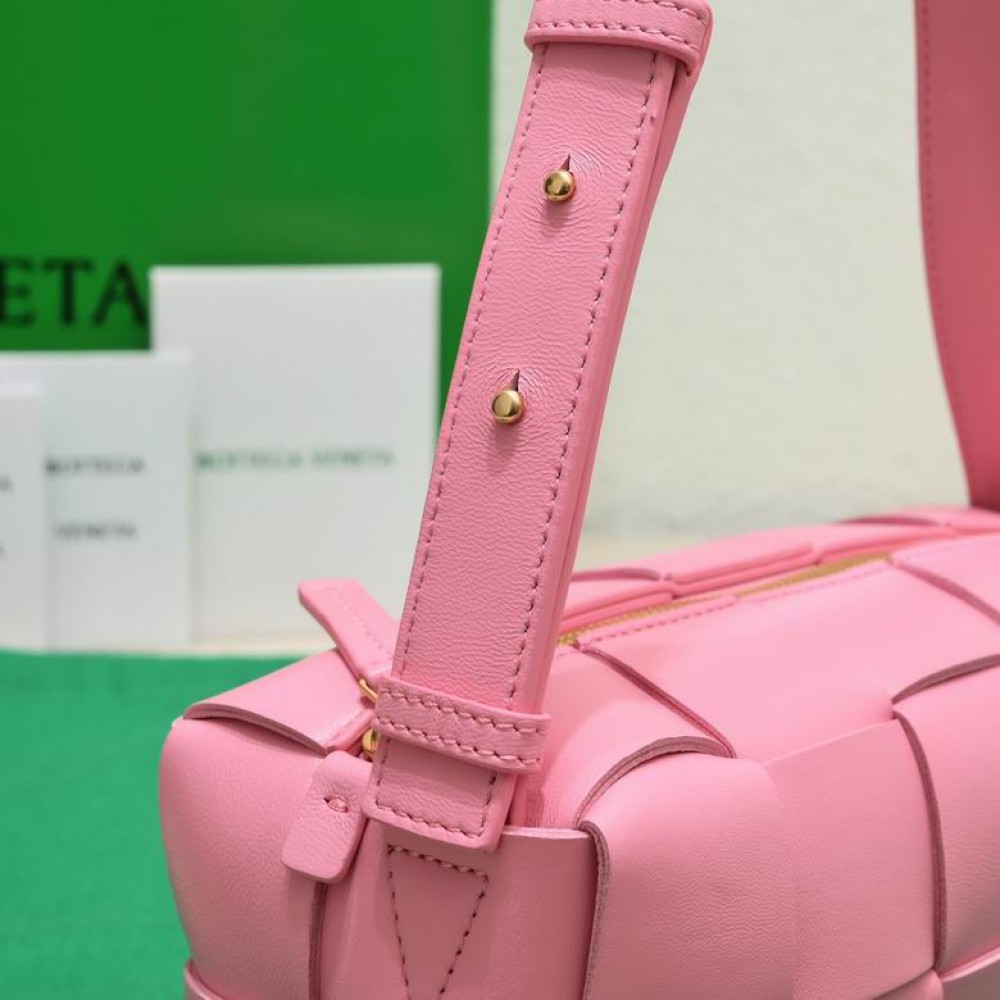 Bottega veneta Small Brick Cassette 23.5x10x10cm pink Bags
