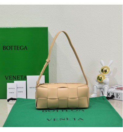 Bottega veneta Small Brick Cassette 23.5x10x10cm porridge