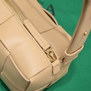 Bottega veneta Small Brick Cassette 23.5x10x10cm porridge Bags