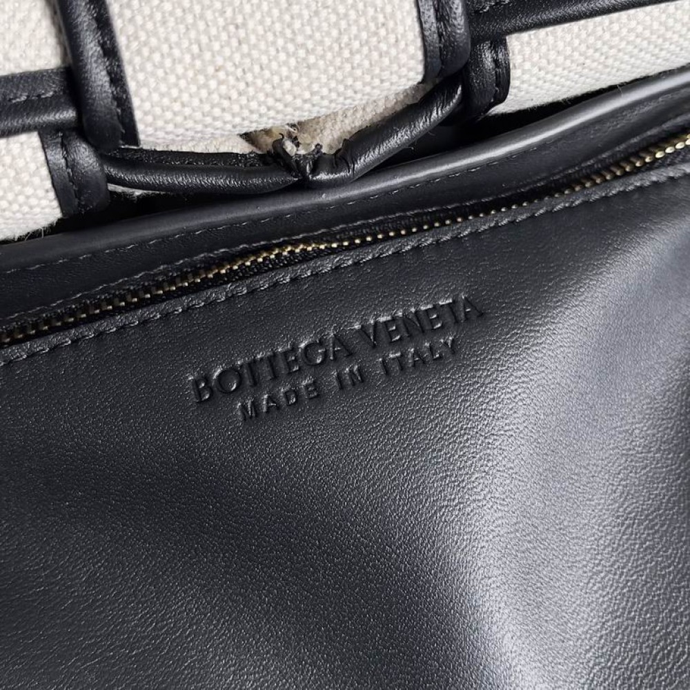 Bottega veneta padded cassette 26x18cm Bags