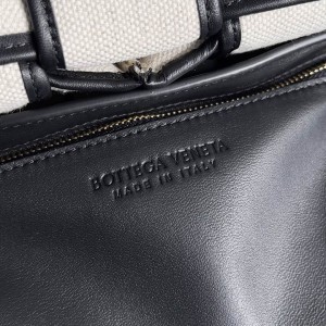 Bottega veneta padded cassette 26x18cm Bags